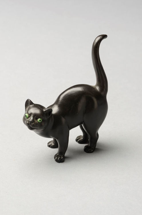 Picture of Cat in Black Basalt