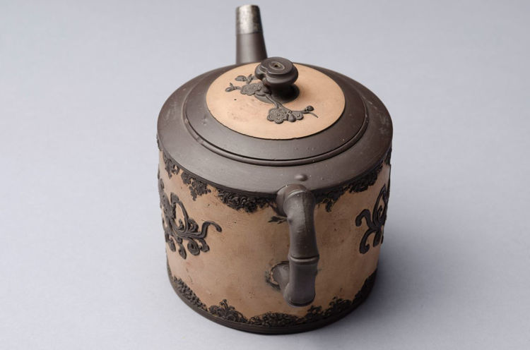 Picture of Redware Teapot and Cover