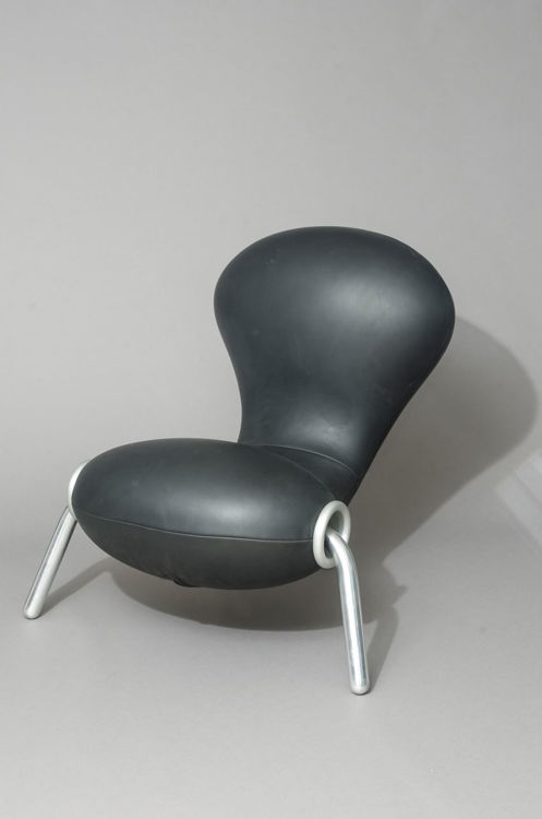 Picture of Embryo Lounge Chair