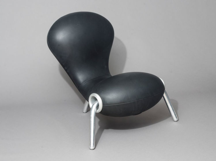 Picture of Embryo Lounge Chair