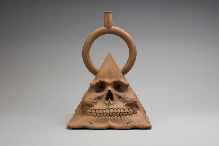 Picture of Pre-Columbian Pyramidal Skull No. III