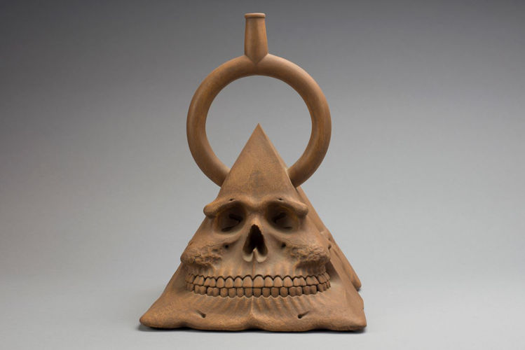 Picture of Pre-Columbian Pyramidal Skull No. III