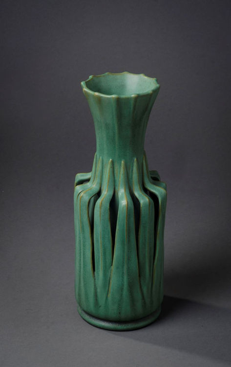 Picture of Reticulated Vase
