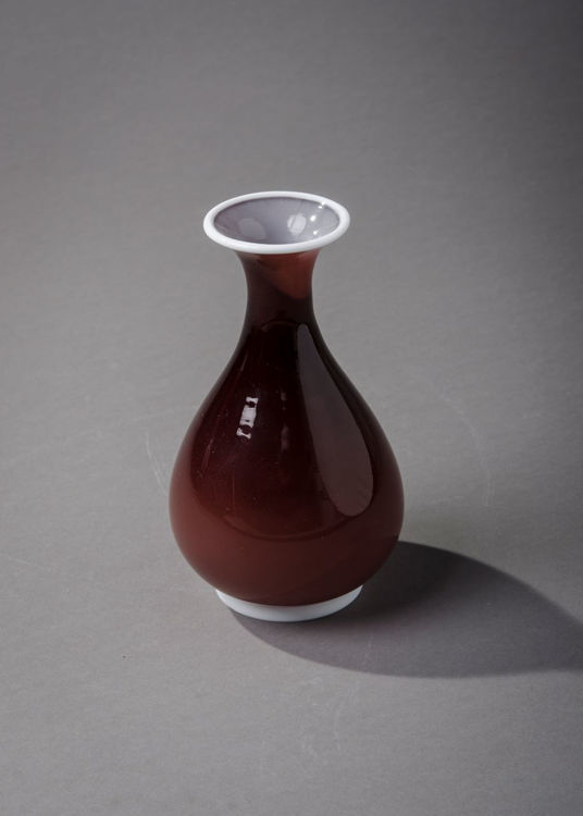 Picture of Incamiato Vase in Purple