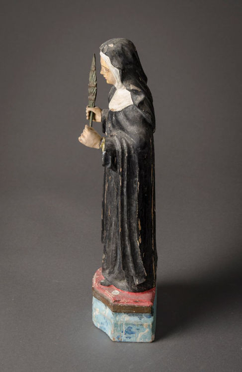 Picture of Brazilian Nun Sculpture