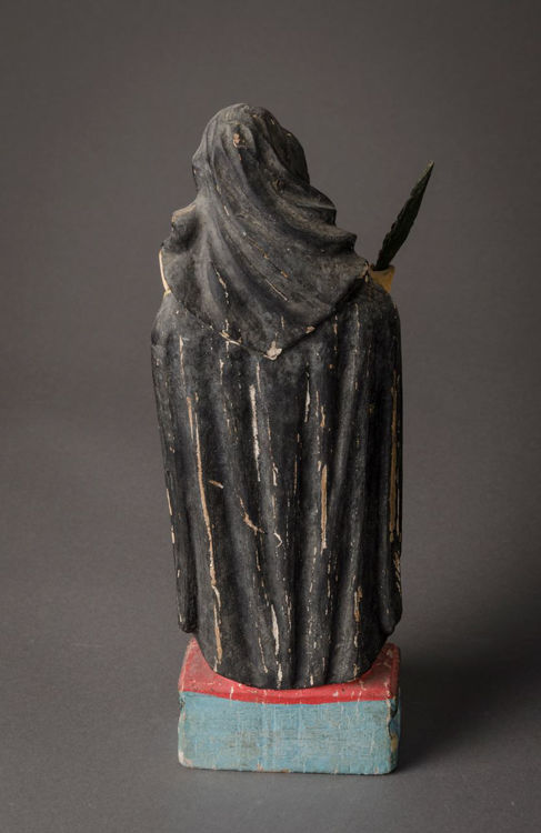 Picture of Brazilian Nun Sculpture