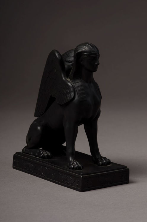 Picture of Sphinx - Black Basalt