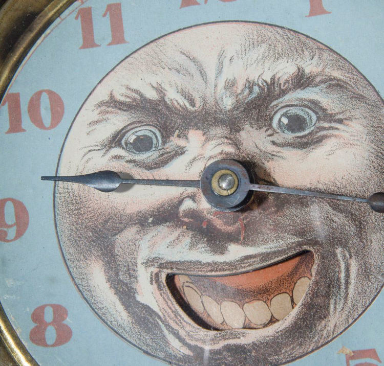 Picture of Face Desk Clock