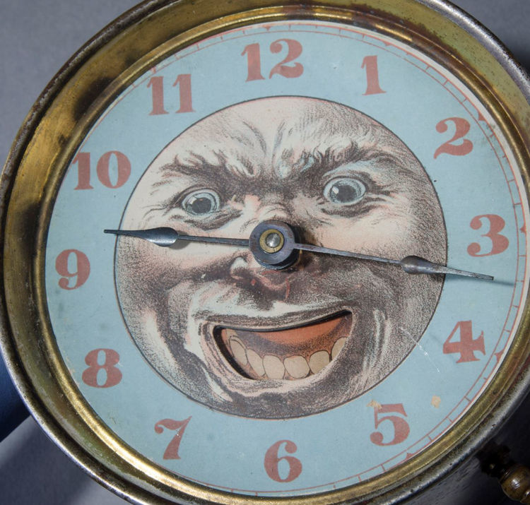 Picture of Face Desk Clock
