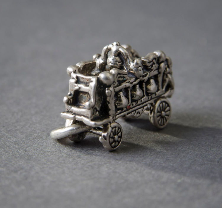 Picture of Bell Car Charm