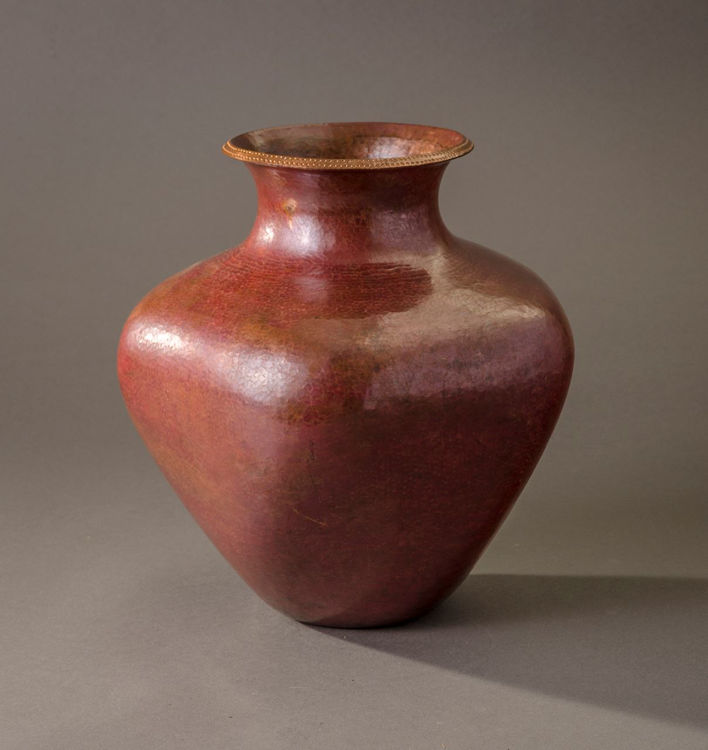 Picture of Hammered Copper Vase