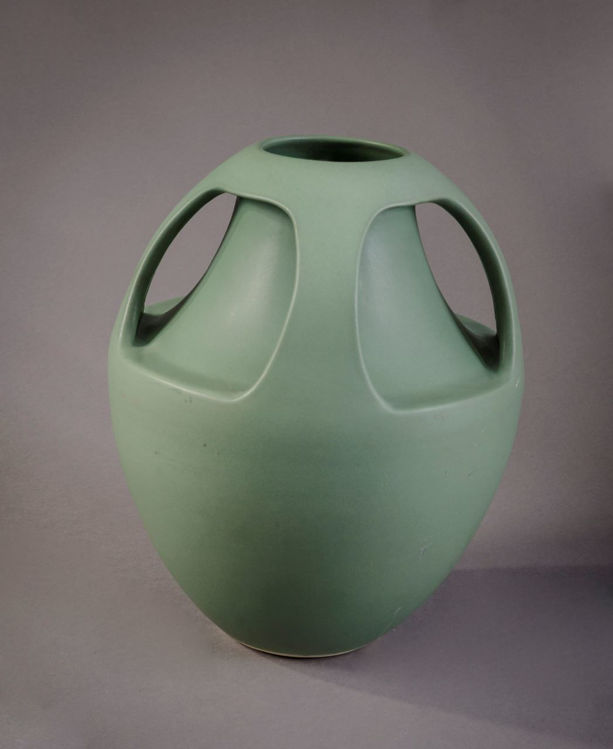 Picture of F.W. Albert Vase