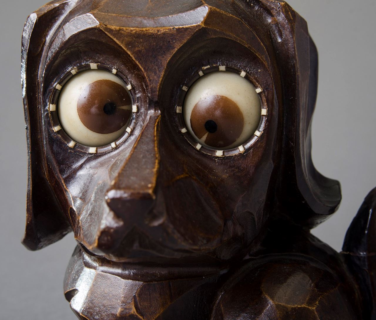 Dachshund Rolling Eye Clock Hieronymus Objects