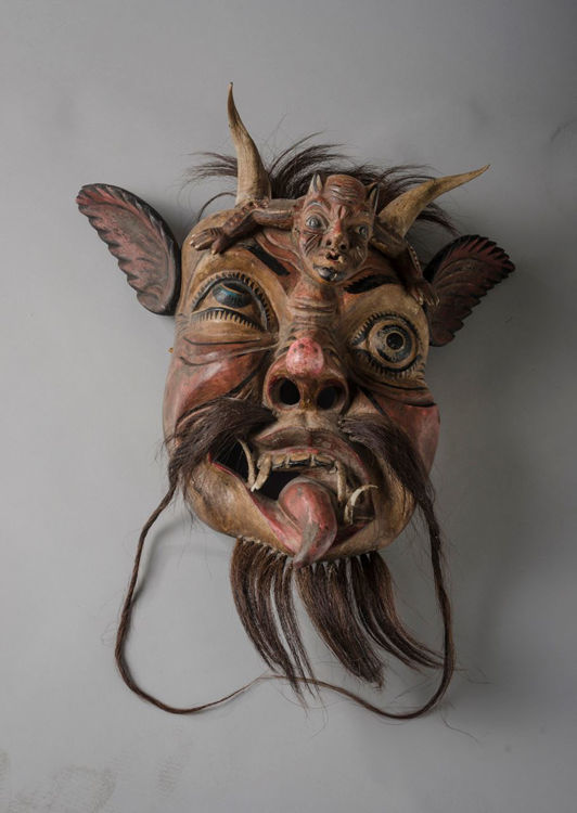 Picture of Large Mask