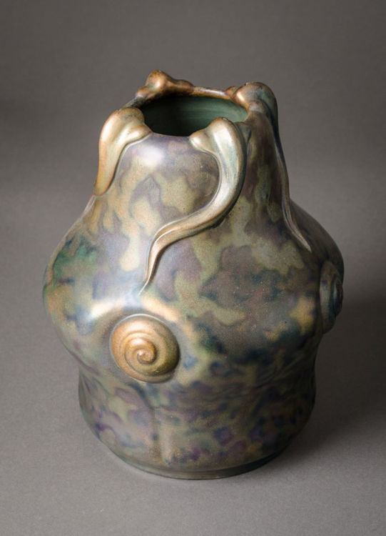 Picture of Vase with Snails