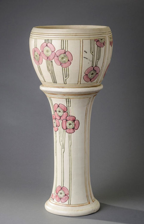 Picture of Flemish Jardiniere and Pedestal