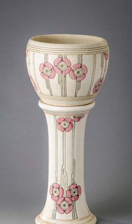 Picture of Flemish Jardiniere and Pedestal