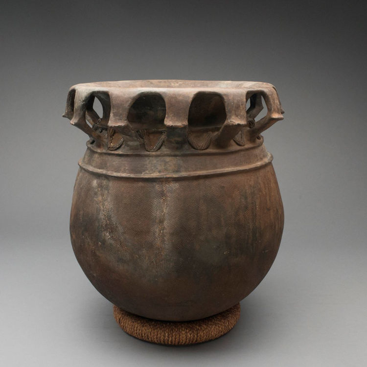 Picture of Bamileke Vessel