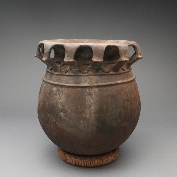 Picture of Bamileke Vessel