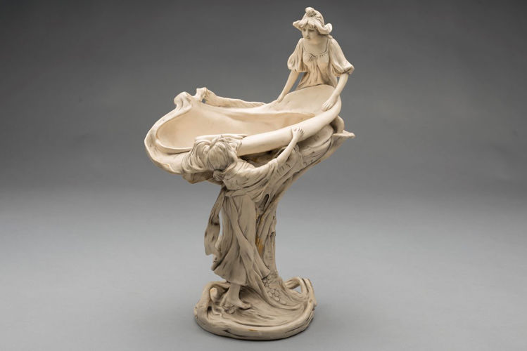 Picture of Porcelain Statue