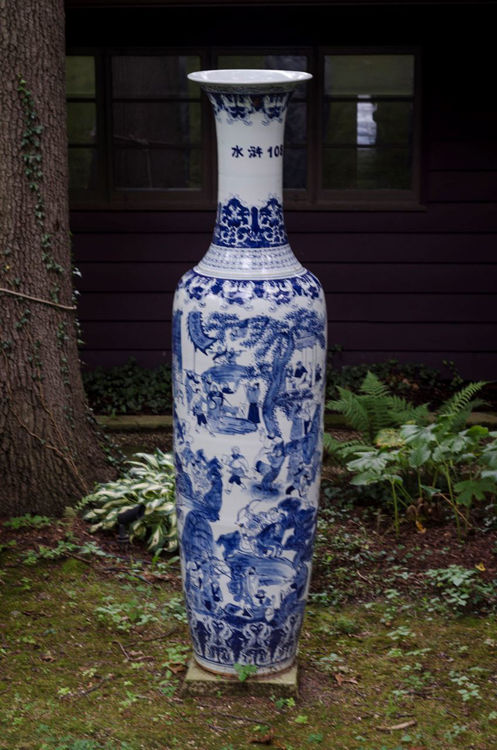 Picture of Massive Traditional Cobalt Vase