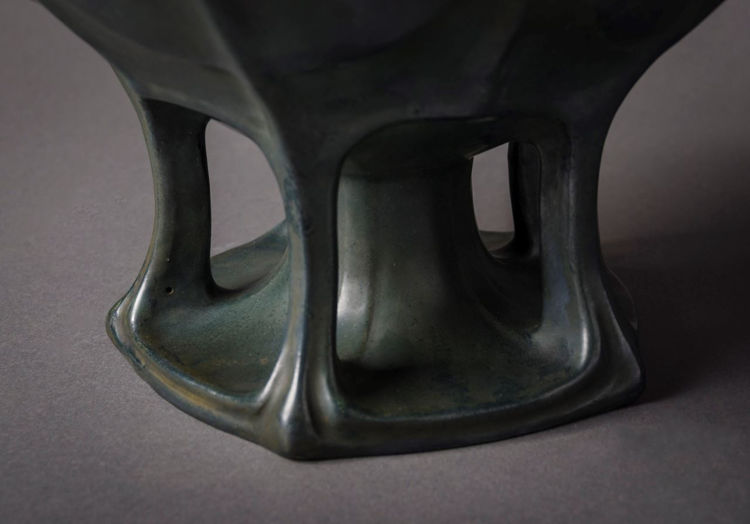 Picture of Footed Jardiniere