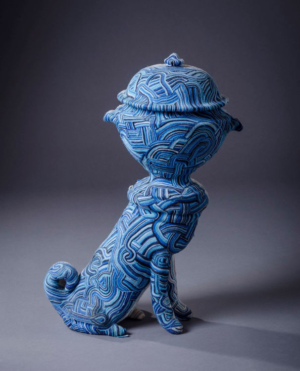 Picture of Tureen Headed Dog