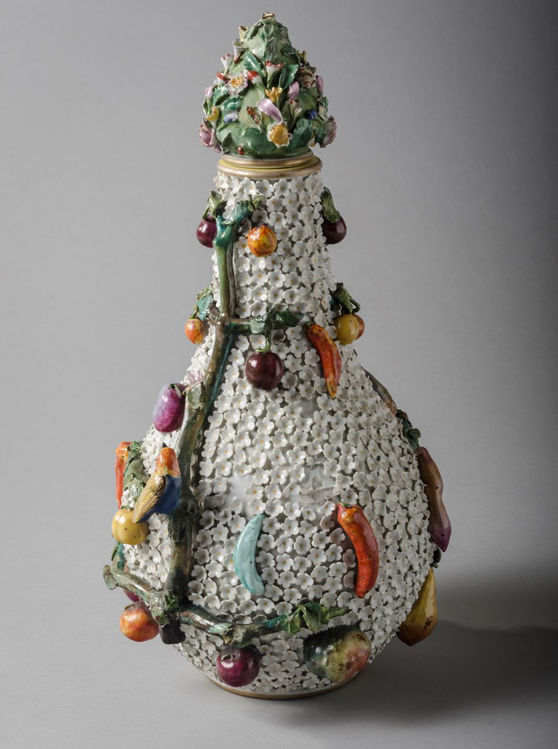 Picture of Schneeballen Vase with Fruit