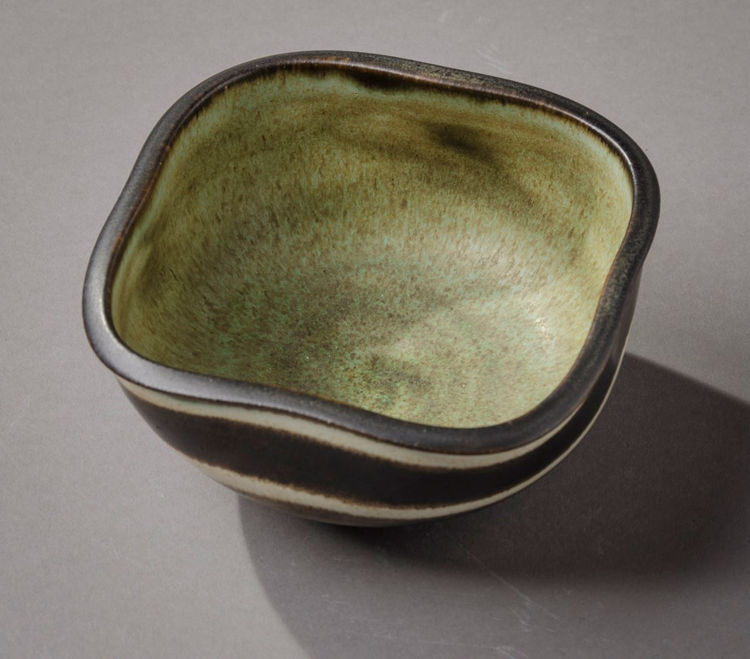 Picture of Four-Sided Bowl