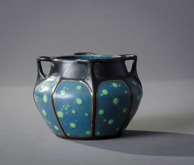 Picture of Small Blue and Green Vessel