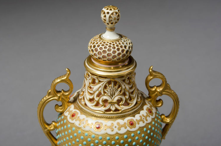 Picture of Jeweled Vase and Cover