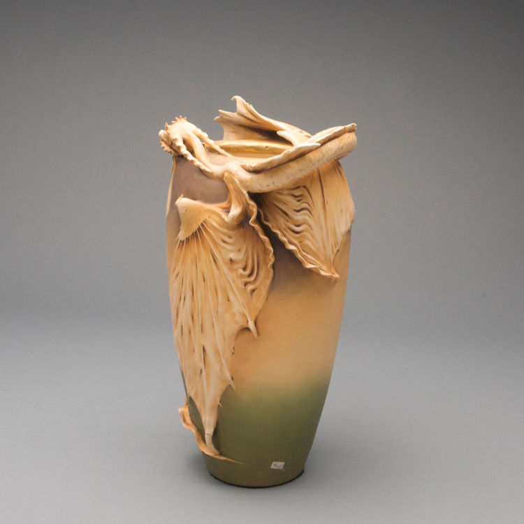 Picture of Dragon Vase