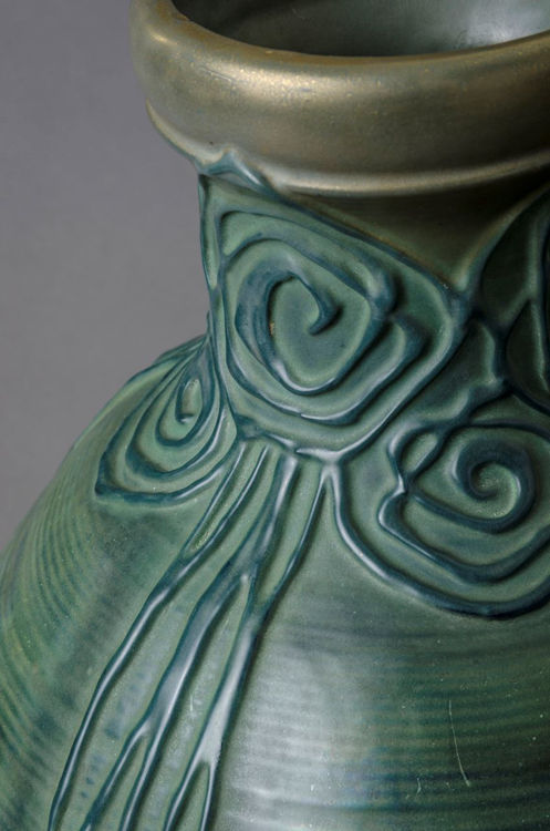 Picture of Large Green Vase