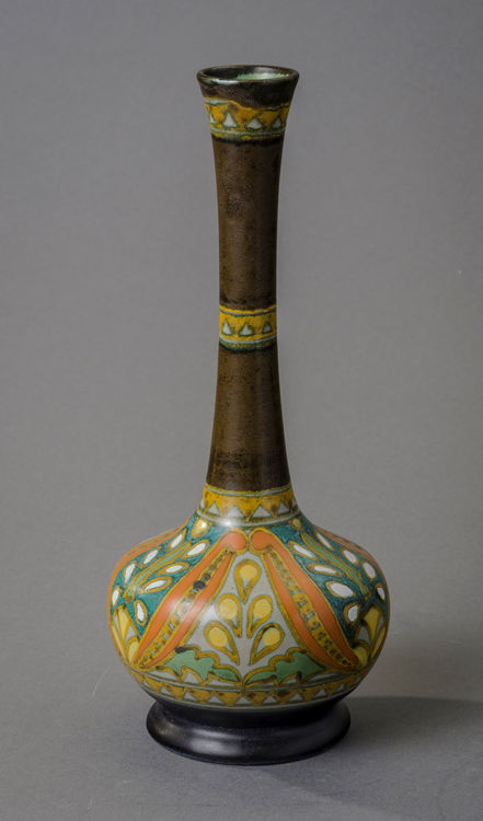 Picture of Bottle Shaped Vase