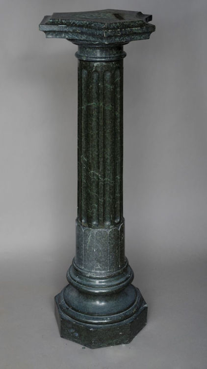 Picture of Dark Green Marbled Pedestal