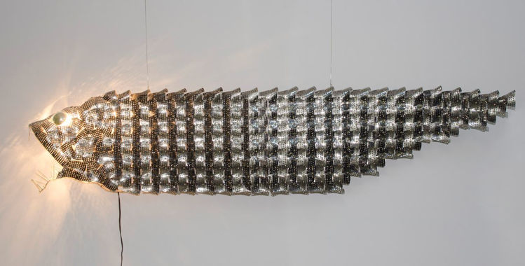 Picture of Metal Fish Lamp