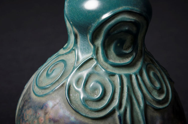 Picture of Green Secessionist Vase